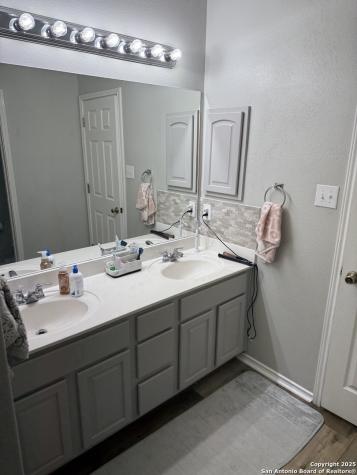 10115 Caspian Ledge San Antonio TX 78254