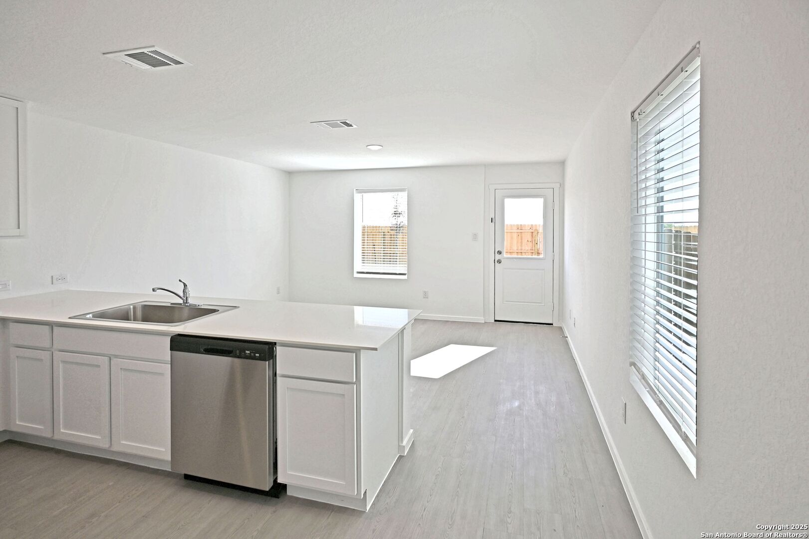 11806 Bluebell Ridge Converse TX 78109