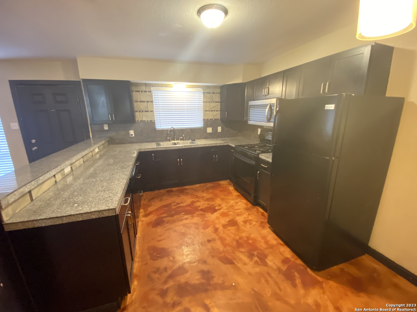 211 Natalen Avenue San Antonio TX 78209