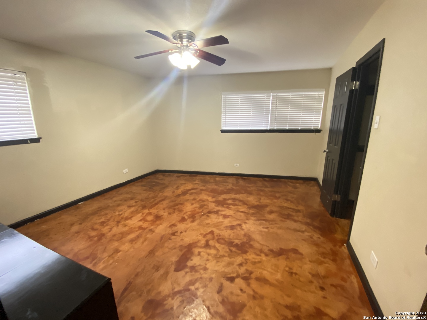 211 Natalen Avenue San Antonio TX 78209