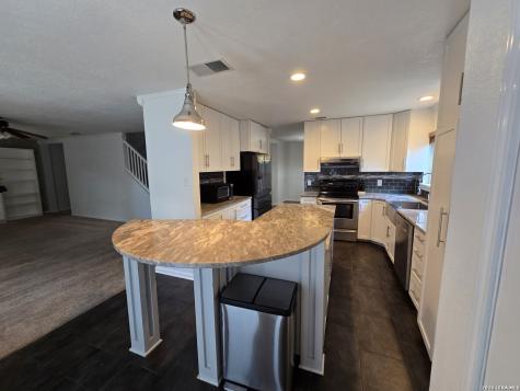 9139 Mirecourt San Antonio TX 78250