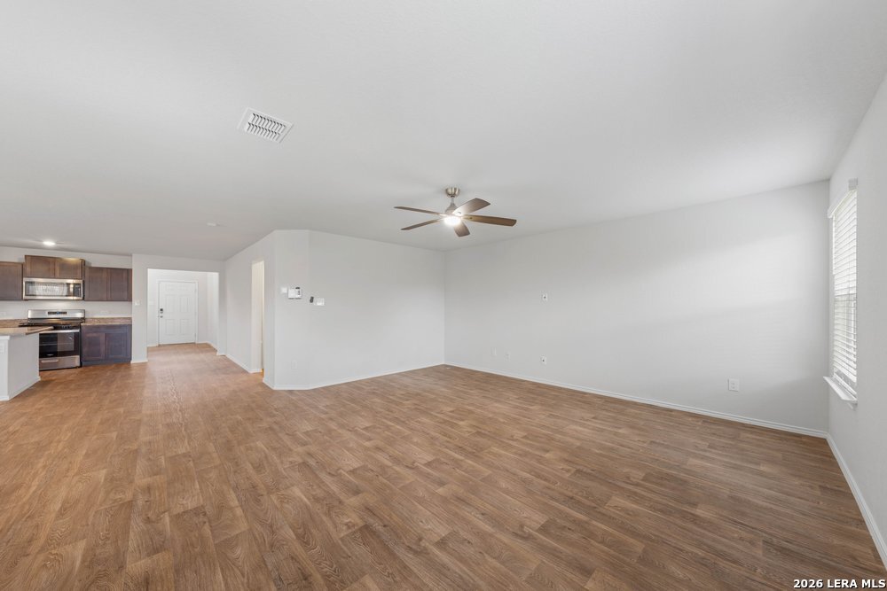 5720 Brook Prairie San Antonio TX 78244