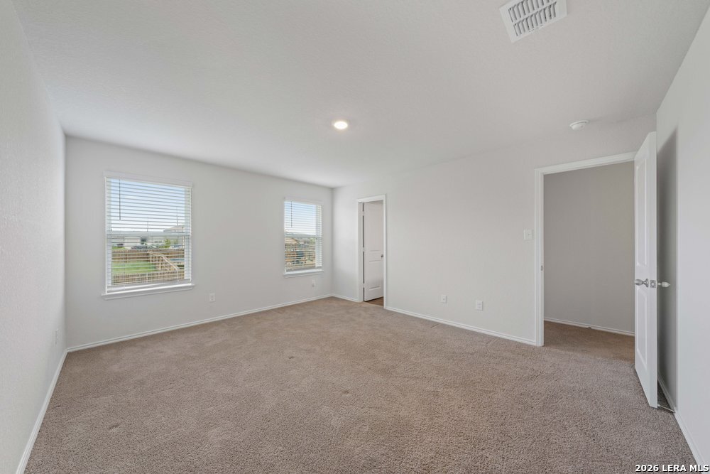 5720 Brook Prairie San Antonio TX 78244
