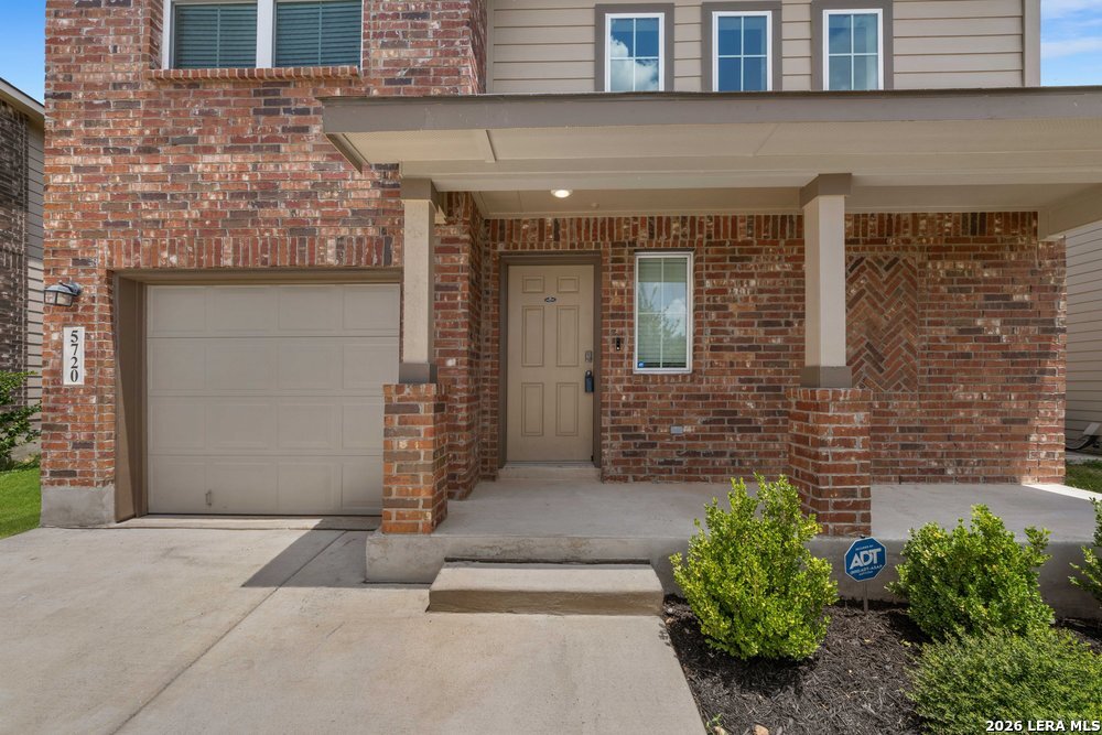 5720 Brook Prairie San Antonio TX 78244