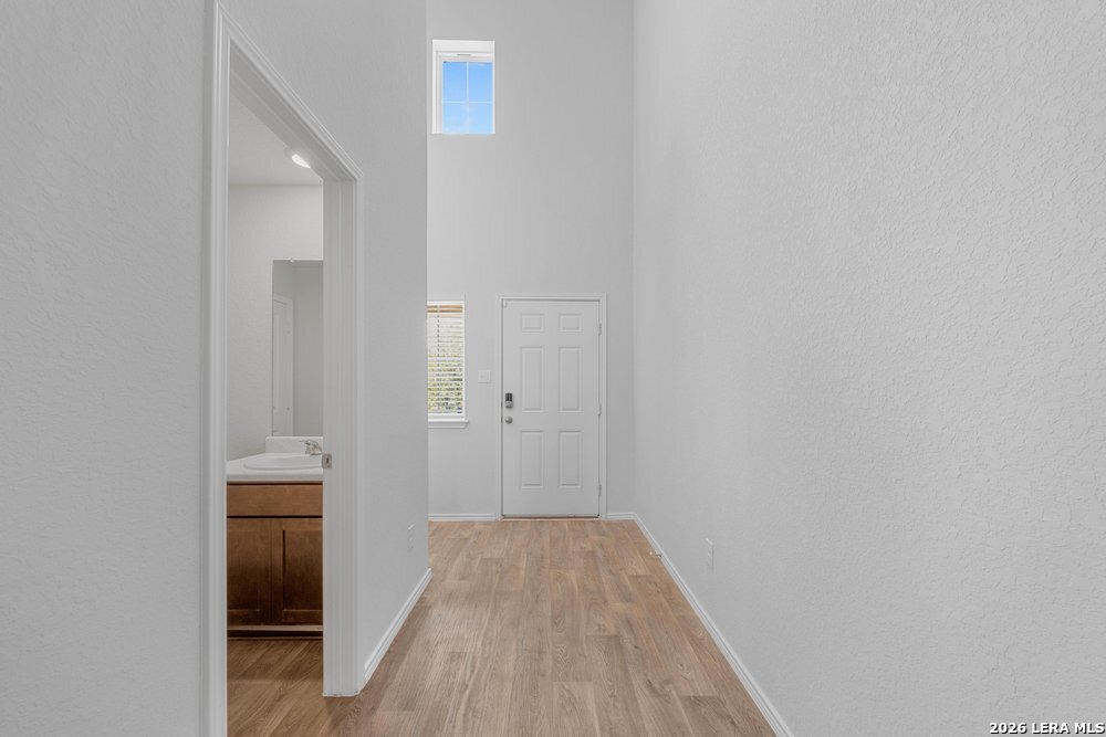5720 Brook Prairie San Antonio TX 78244