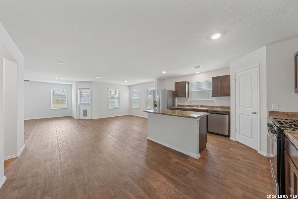 5720 Brook Prairie San Antonio TX 78244