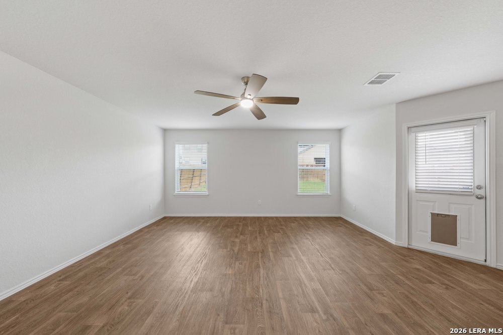 5720 Brook Prairie San Antonio TX 78244