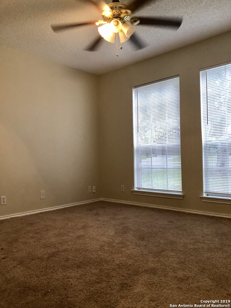7906 Forest Ranch Live Oak TX 78233
