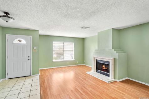 5011 Kenton Trace San Antonio TX 78240