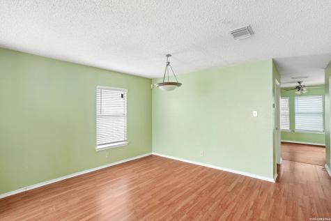 5011 Kenton Trace San Antonio TX 78240