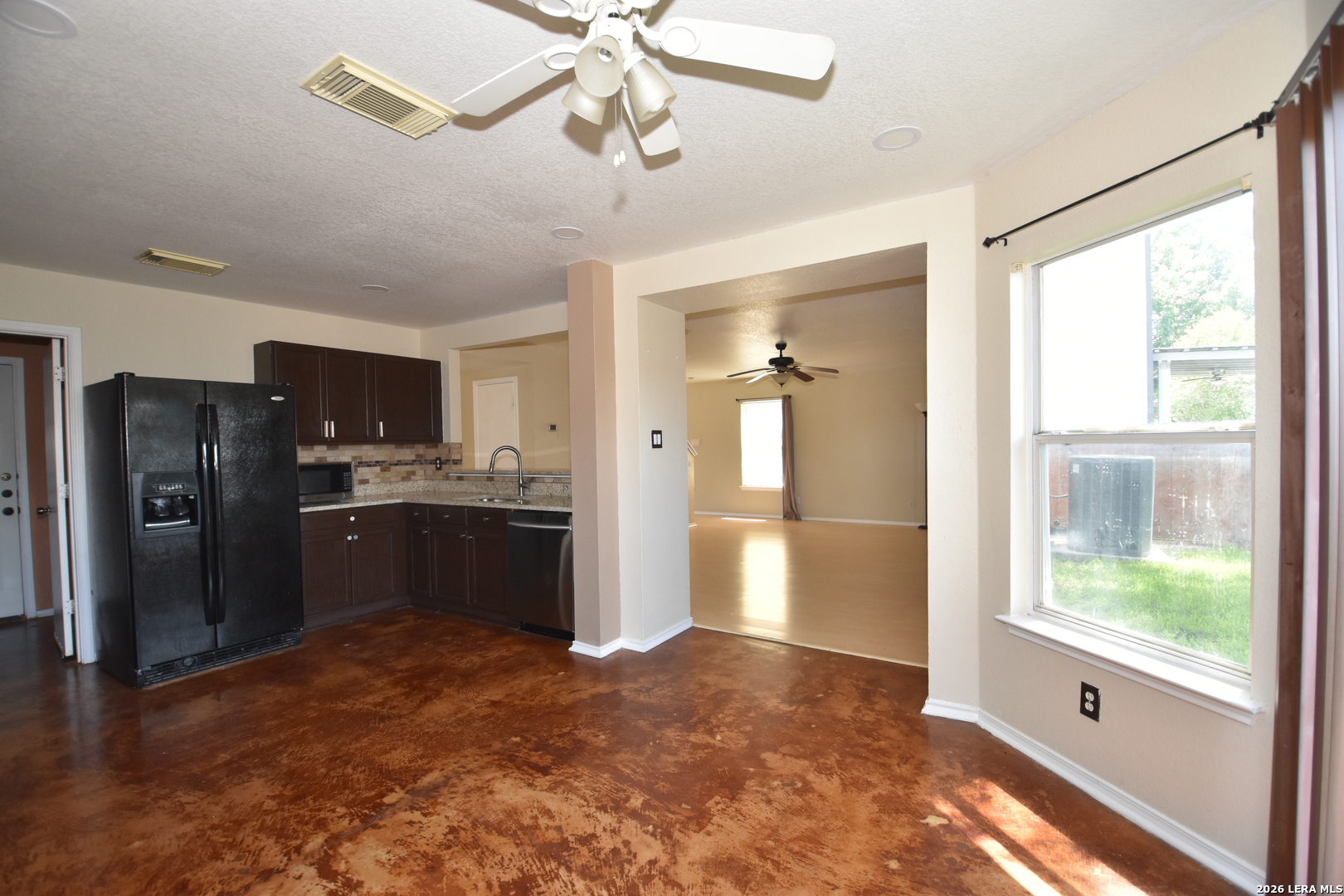 83 Viking Oak San Antonio TX 78247
