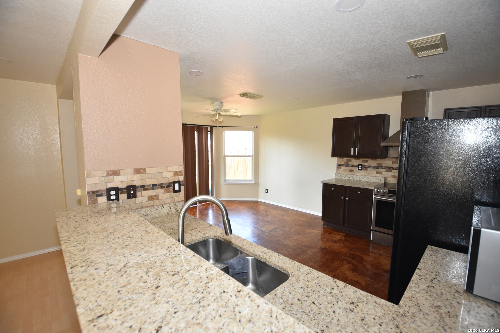 83 Viking Oak San Antonio TX 78247