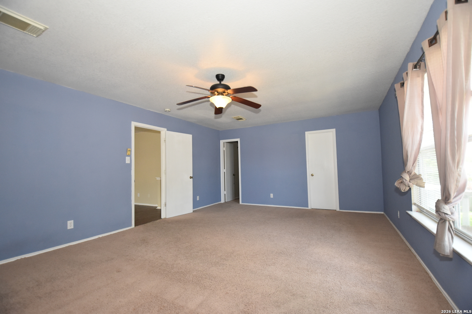 83 Viking Oak San Antonio TX 78247