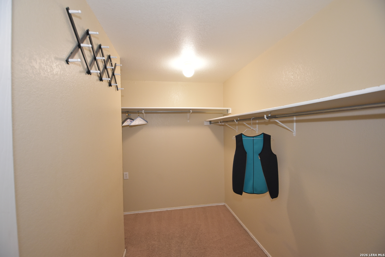 83 Viking Oak San Antonio TX 78247