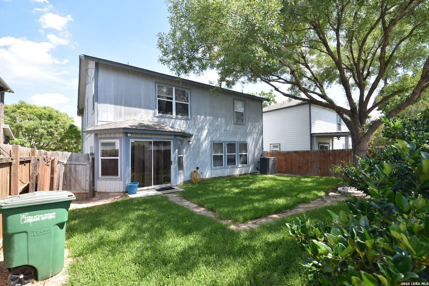 83 Viking Oak San Antonio TX 78247