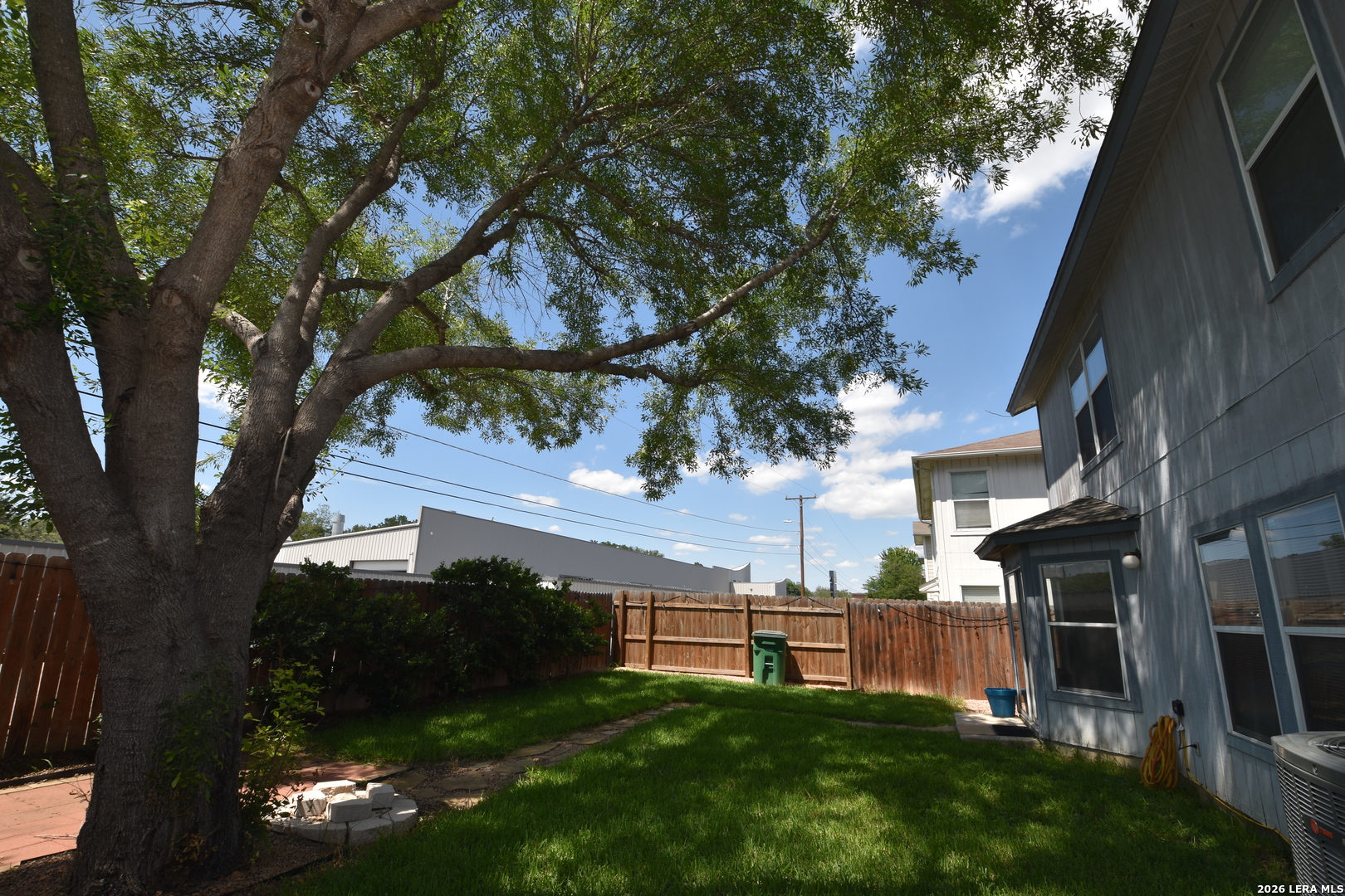 83 Viking Oak San Antonio TX 78247