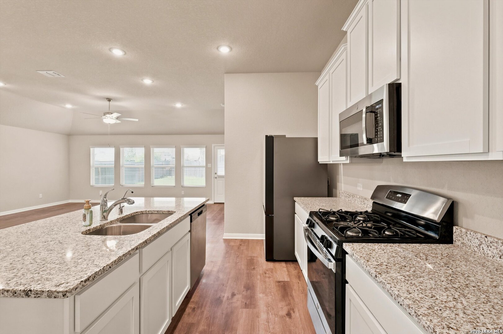 7125 Flint Canyon San Antonio TX 78253