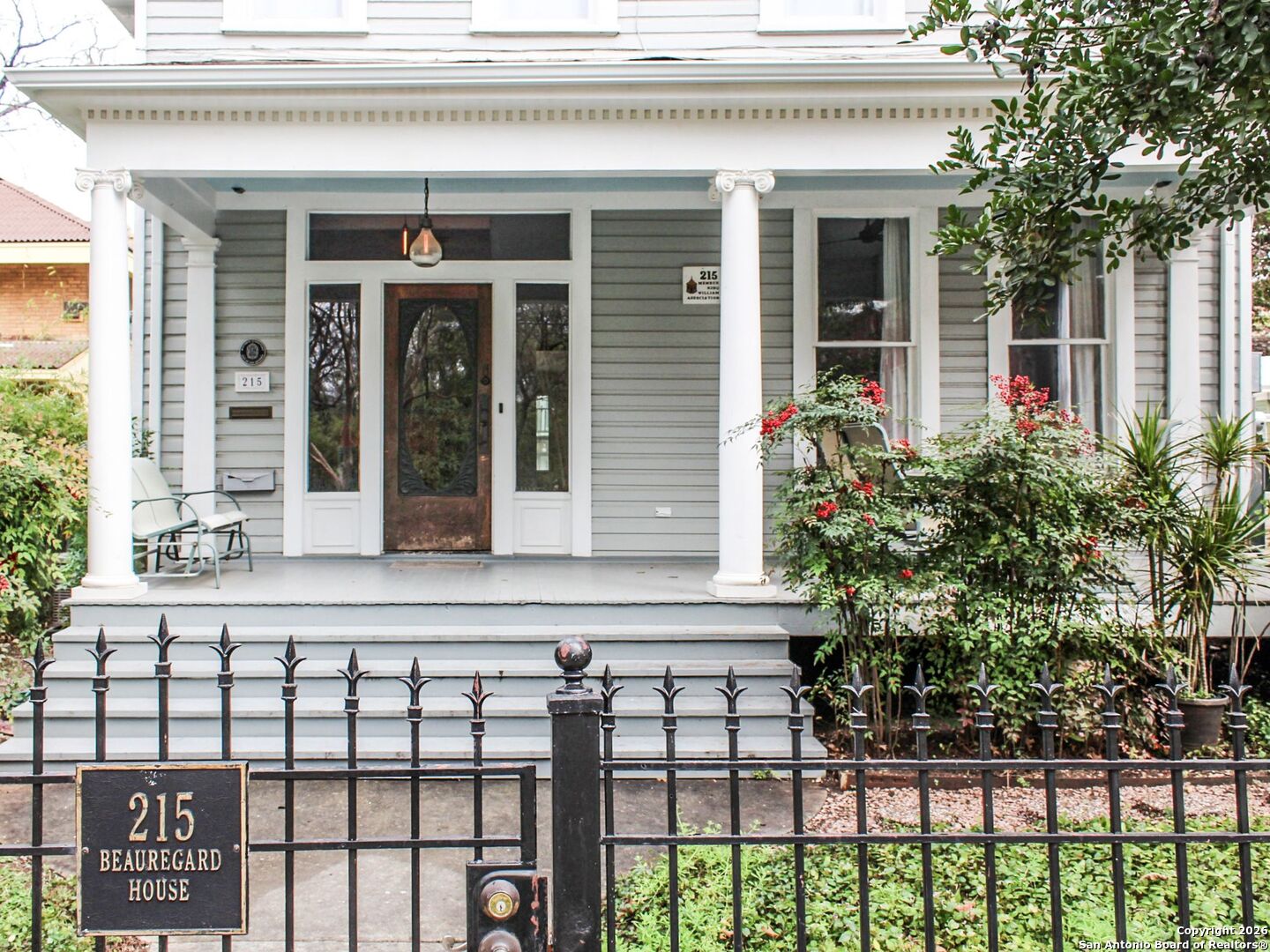 215 Beauregard San Antonio TX 78204