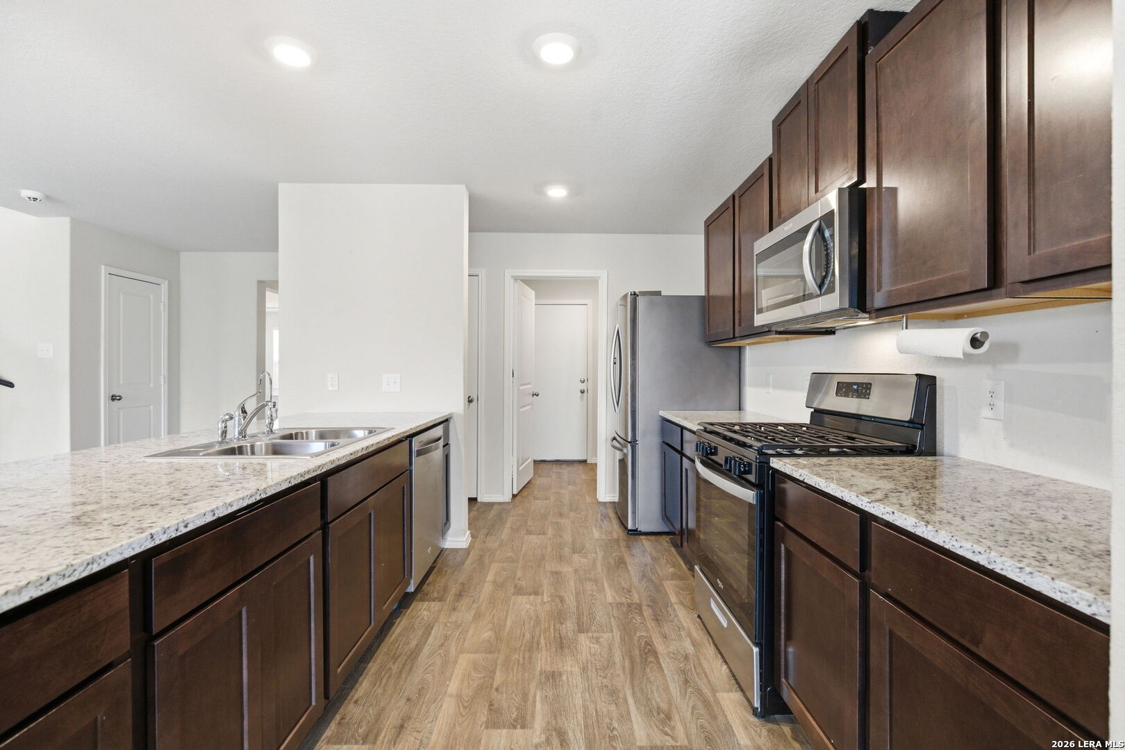 1042 Andean Emerald San Antonio TX 78253