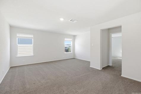 1042 Andean Emerald San Antonio TX 78253