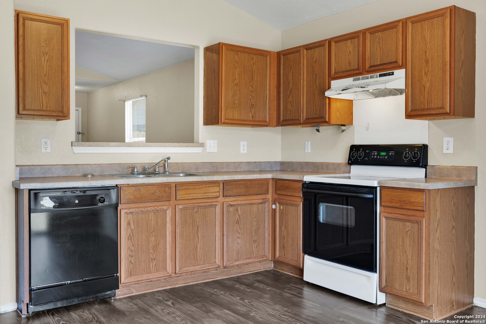 6019 Old Corral San Antonio TX 78250