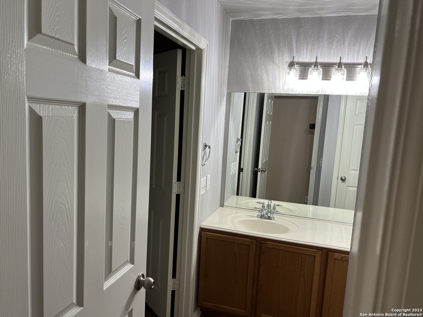 2515 Grayson Way San Antonio TX 78232