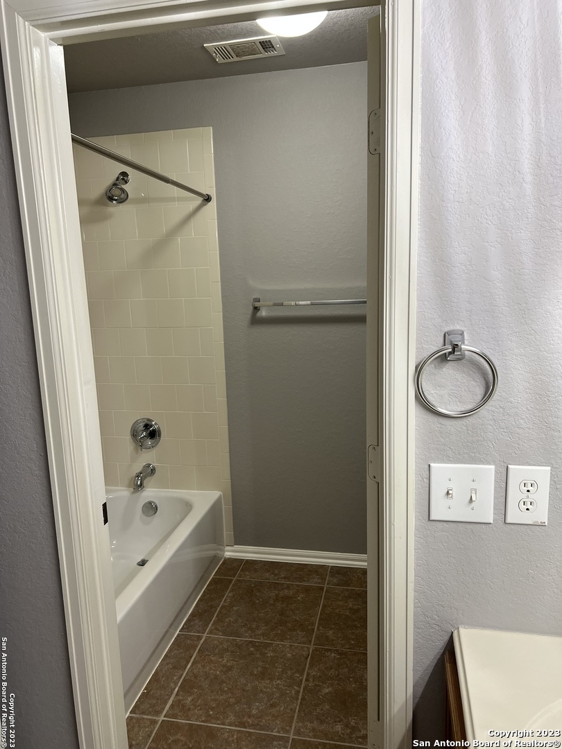 2515 Grayson Way San Antonio TX 78232