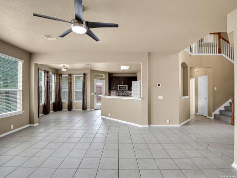 21827 Dolomite Drive San Antonio TX 78259