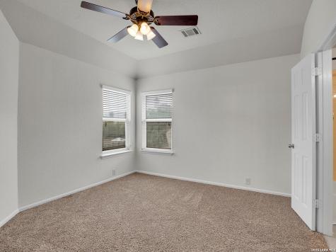 21827 Dolomite Drive San Antonio TX 78259