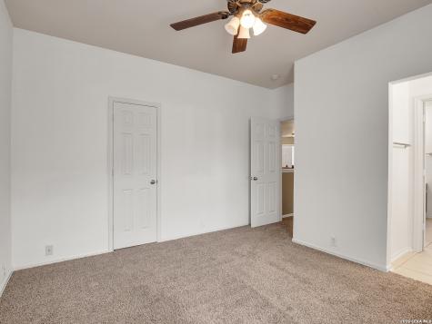 21827 Dolomite Drive San Antonio TX 78259