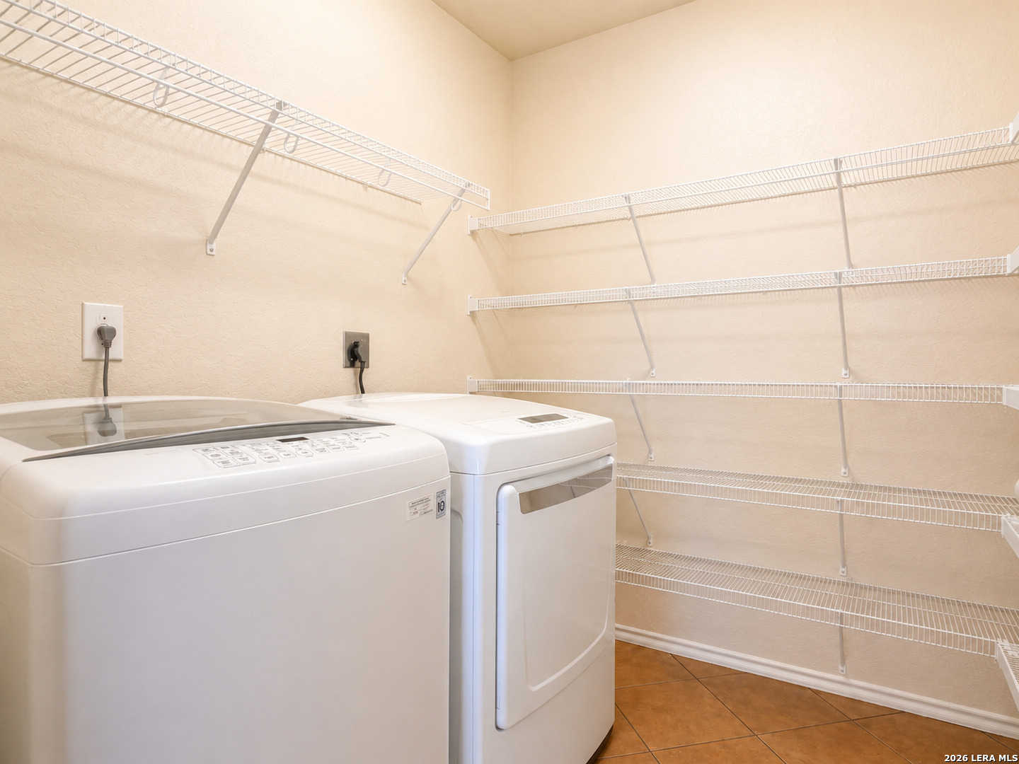 8627 Brisa Royale San Antonio TX 78251