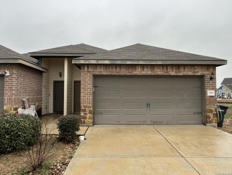 698 Saengerhalle Road New Braunfels TX 78130