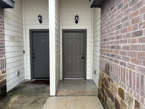 698 Saengerhalle Road New Braunfels TX 78130