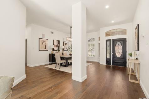 24 Inwood Manor San Antonio TX 78248
