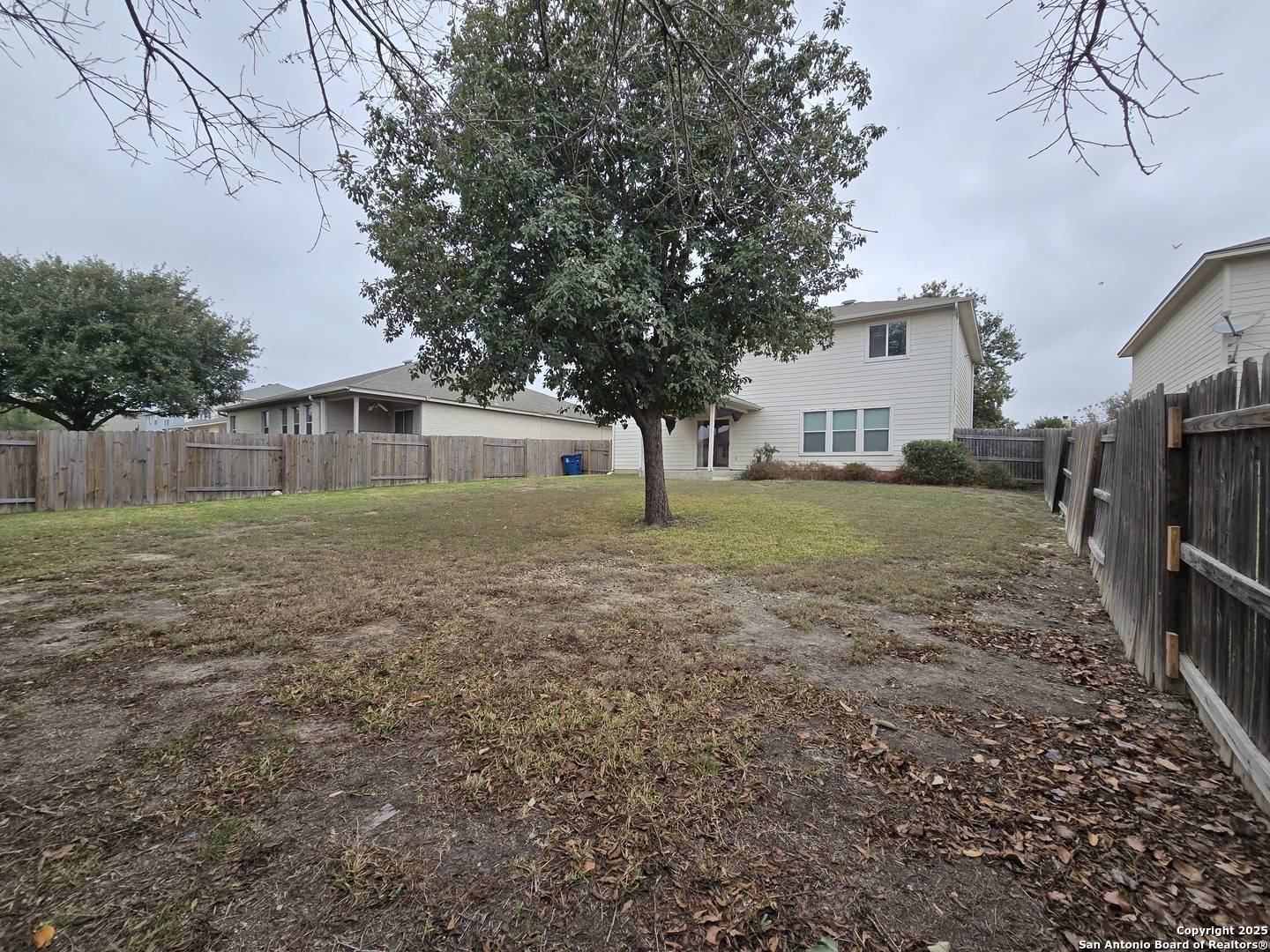 137 Hidden Fawn Cibolo TX 78108