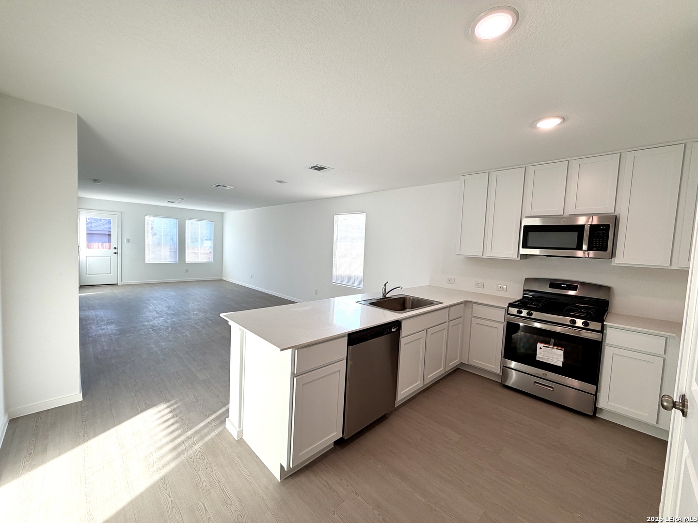 2824 Jasper Stone San Antonio TX 78264