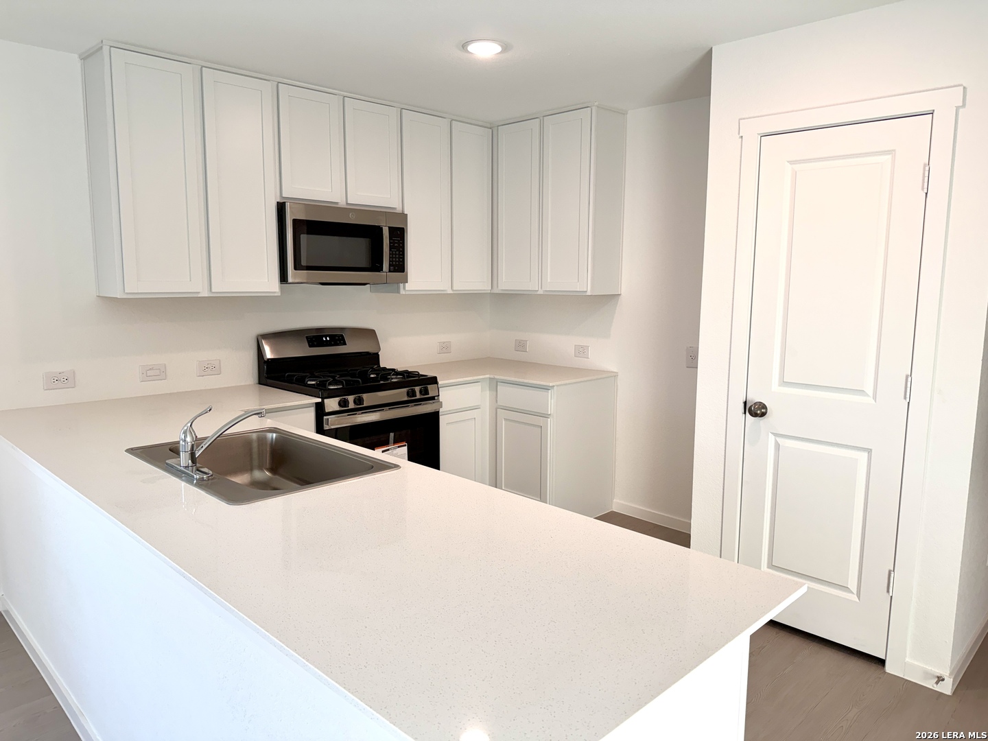 2824 Jasper Stone San Antonio TX 78264