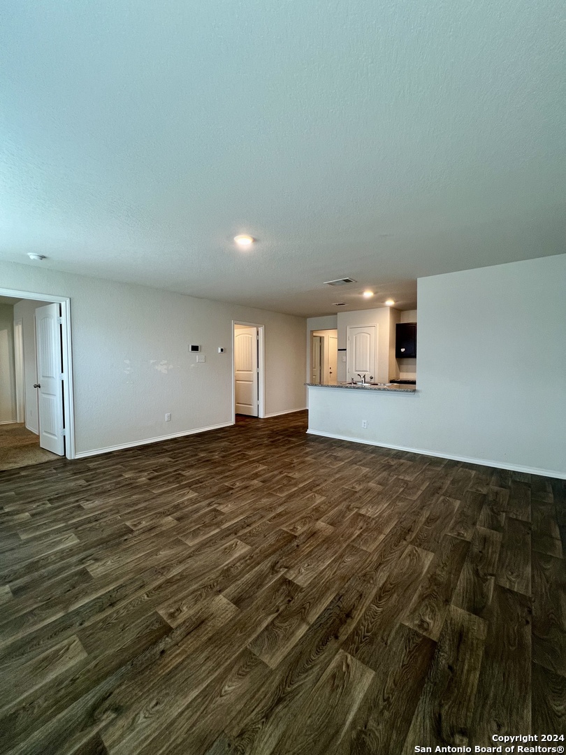3208 Onion Creek San Antonio TX 78245
