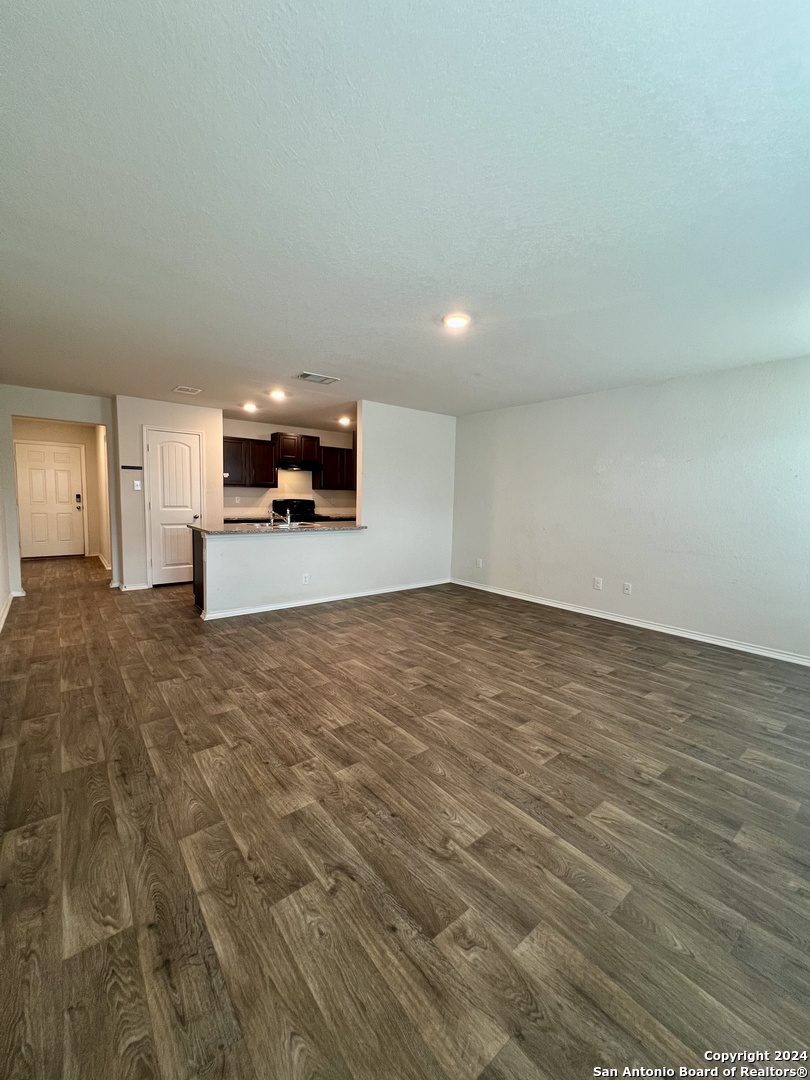 3208 Onion Creek San Antonio TX 78245