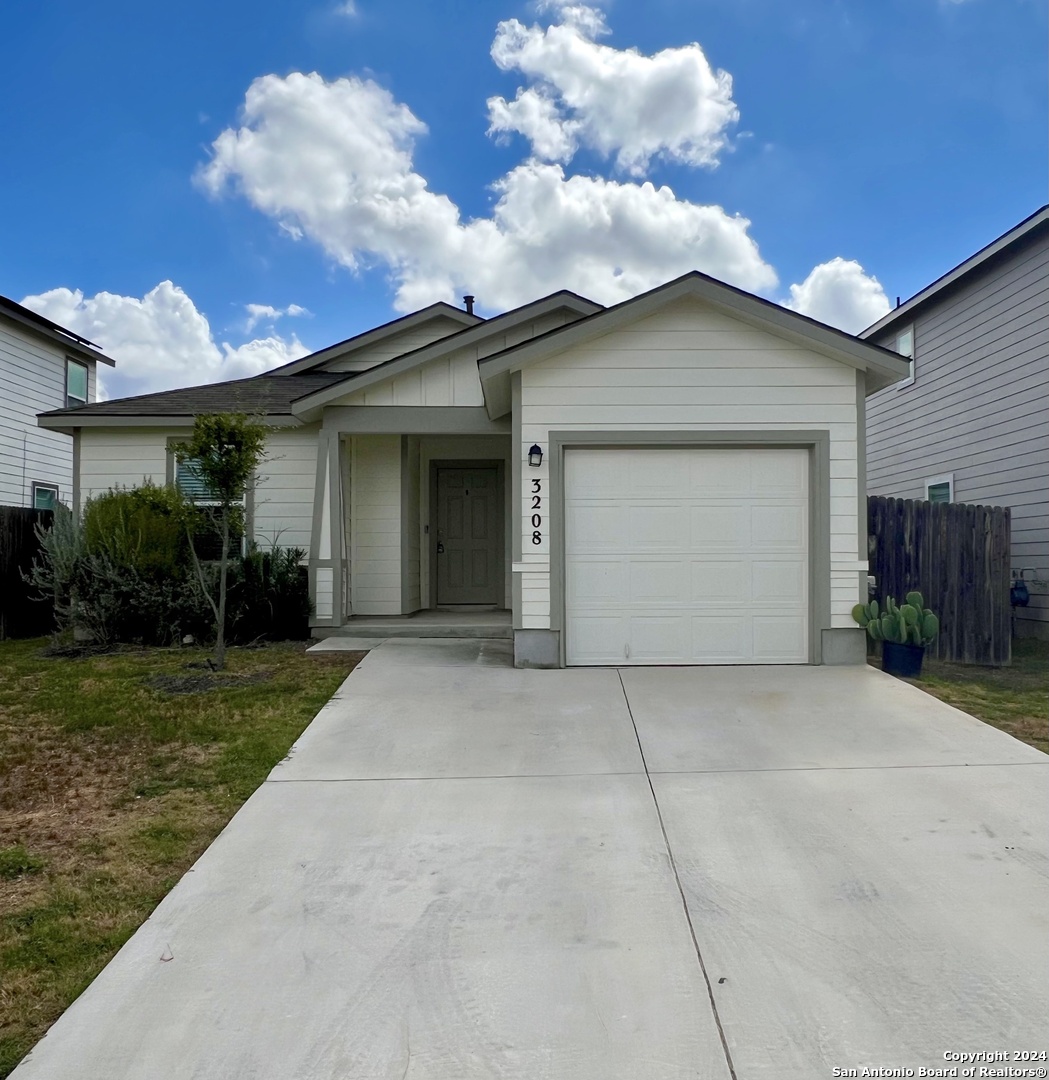 3208 Onion Creek San Antonio TX 78245