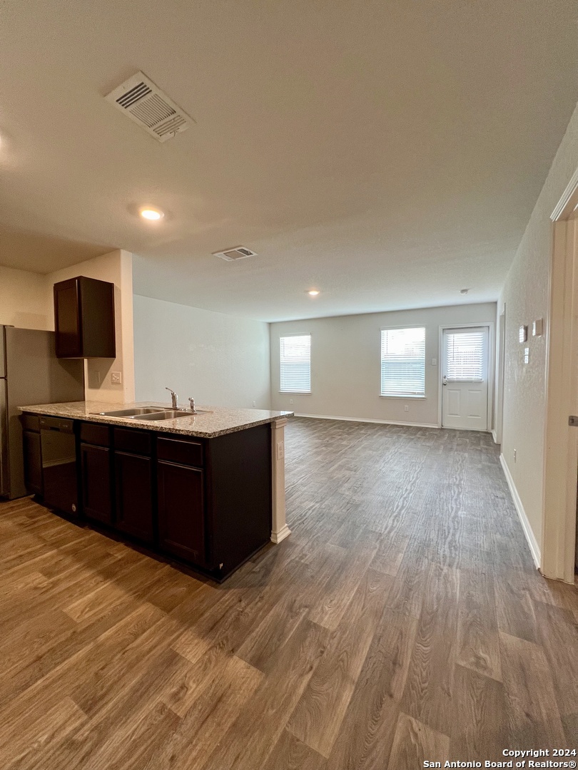 3208 Onion Creek San Antonio TX 78245