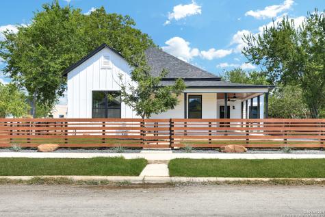 2425 Monterey Street San Antonio TX 78207