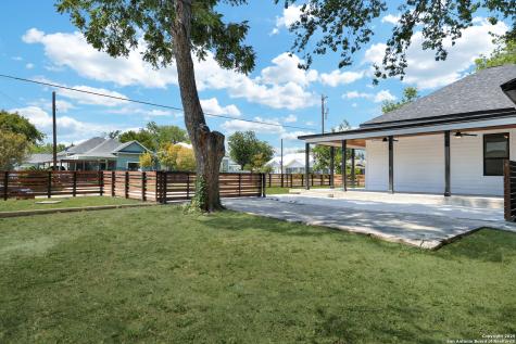2425 Monterey Street San Antonio TX 78207