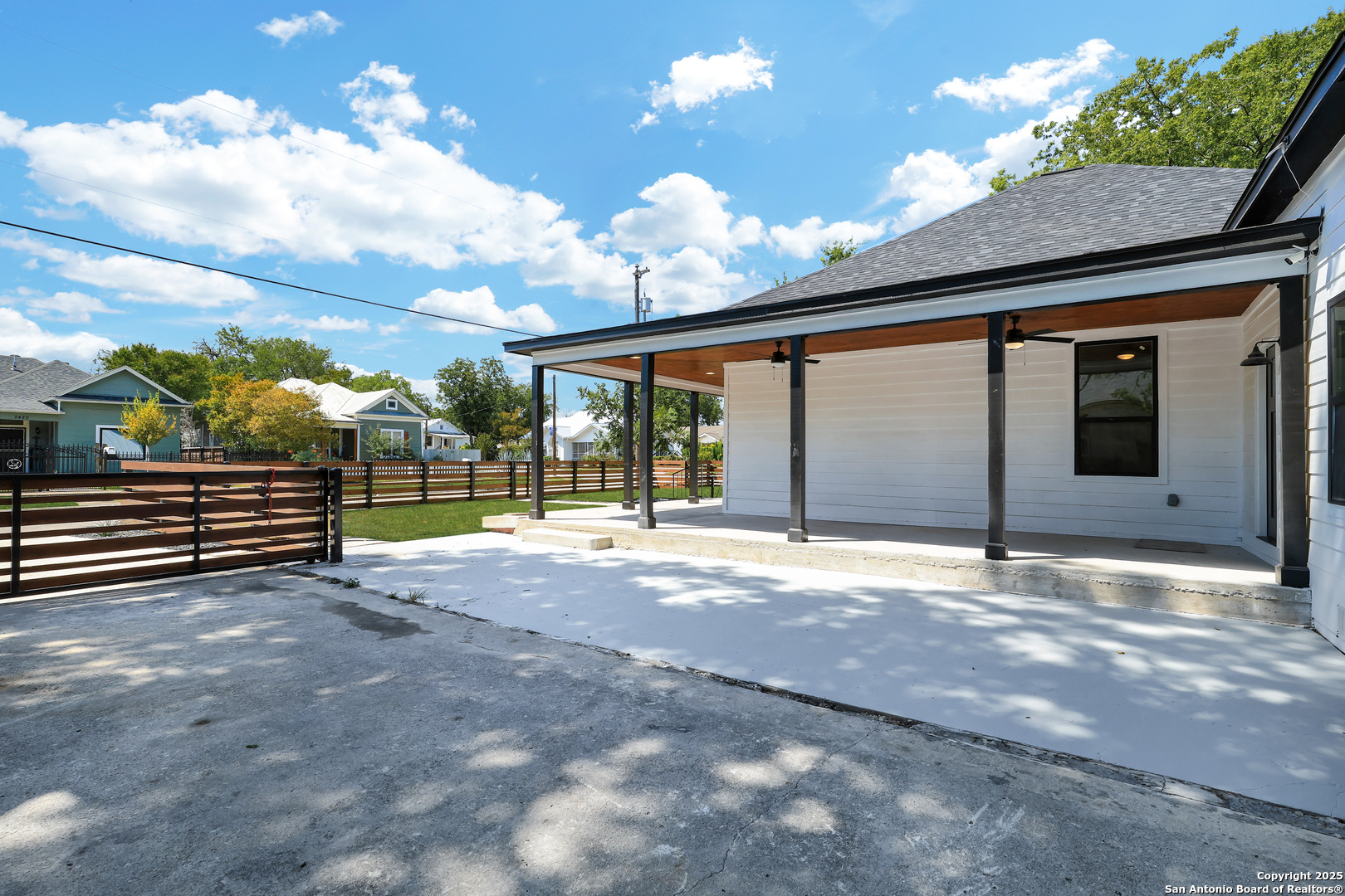 2425 Monterey Street San Antonio TX 78207