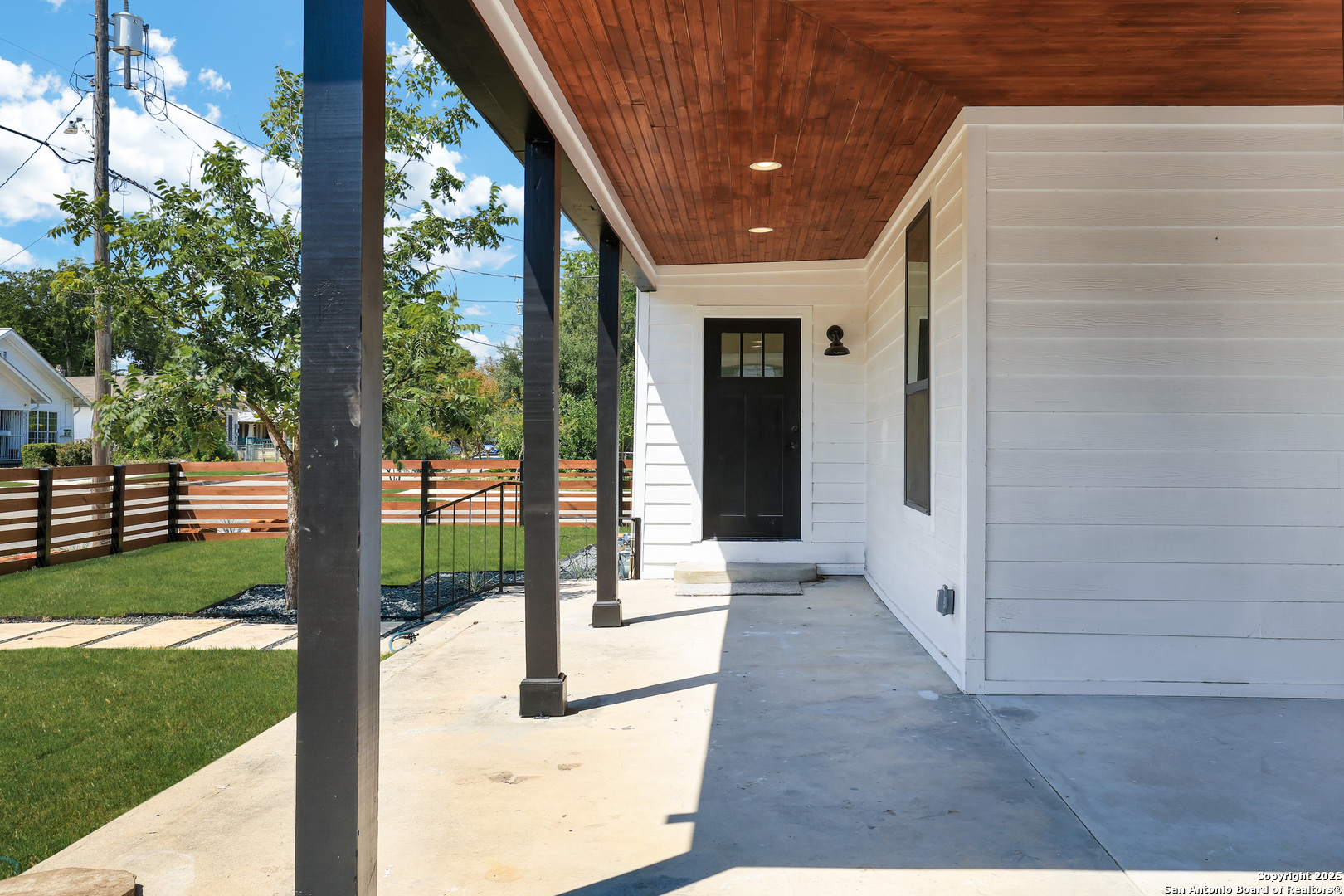 2425 Monterey Street San Antonio TX 78207