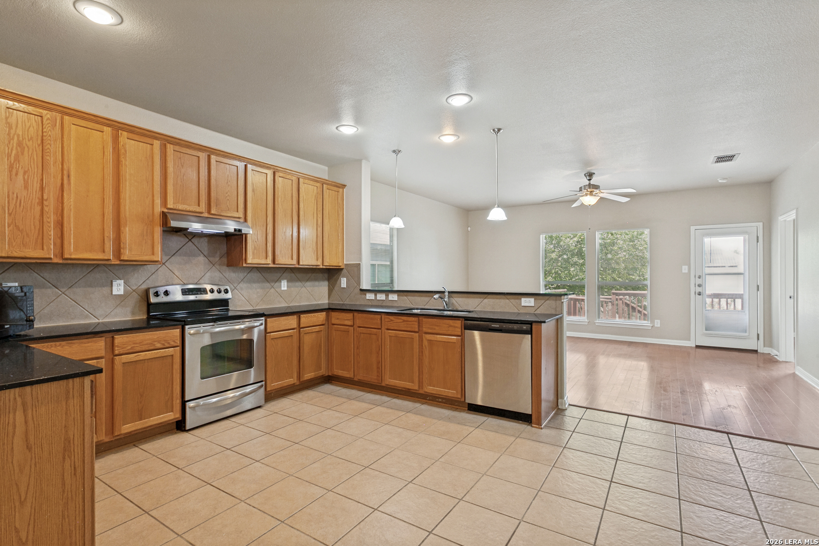 6707 Buckhorn Cliff San Antonio TX 78233