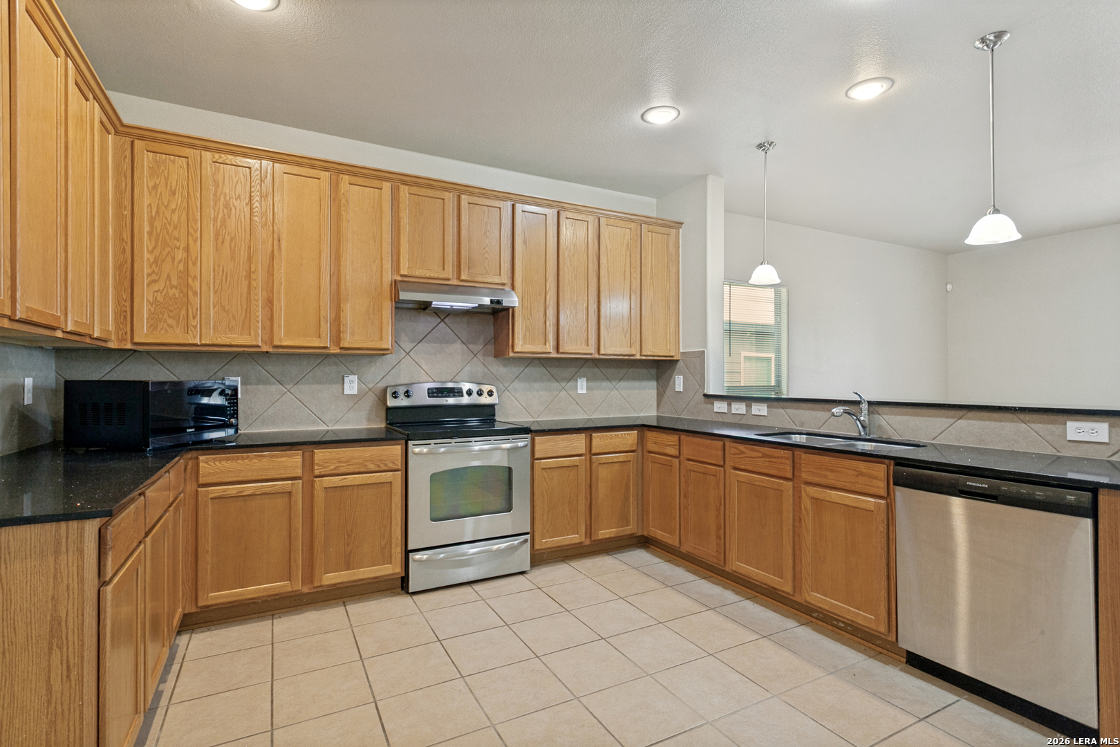 6707 Buckhorn Cliff San Antonio TX 78233