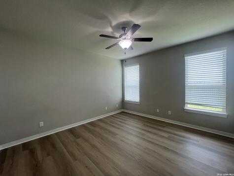 1119 Creekside Orchard New Braunfels TX 78130