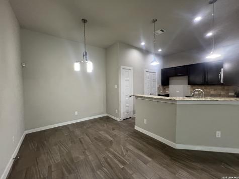 1119 Creekside Orchard New Braunfels TX 78130