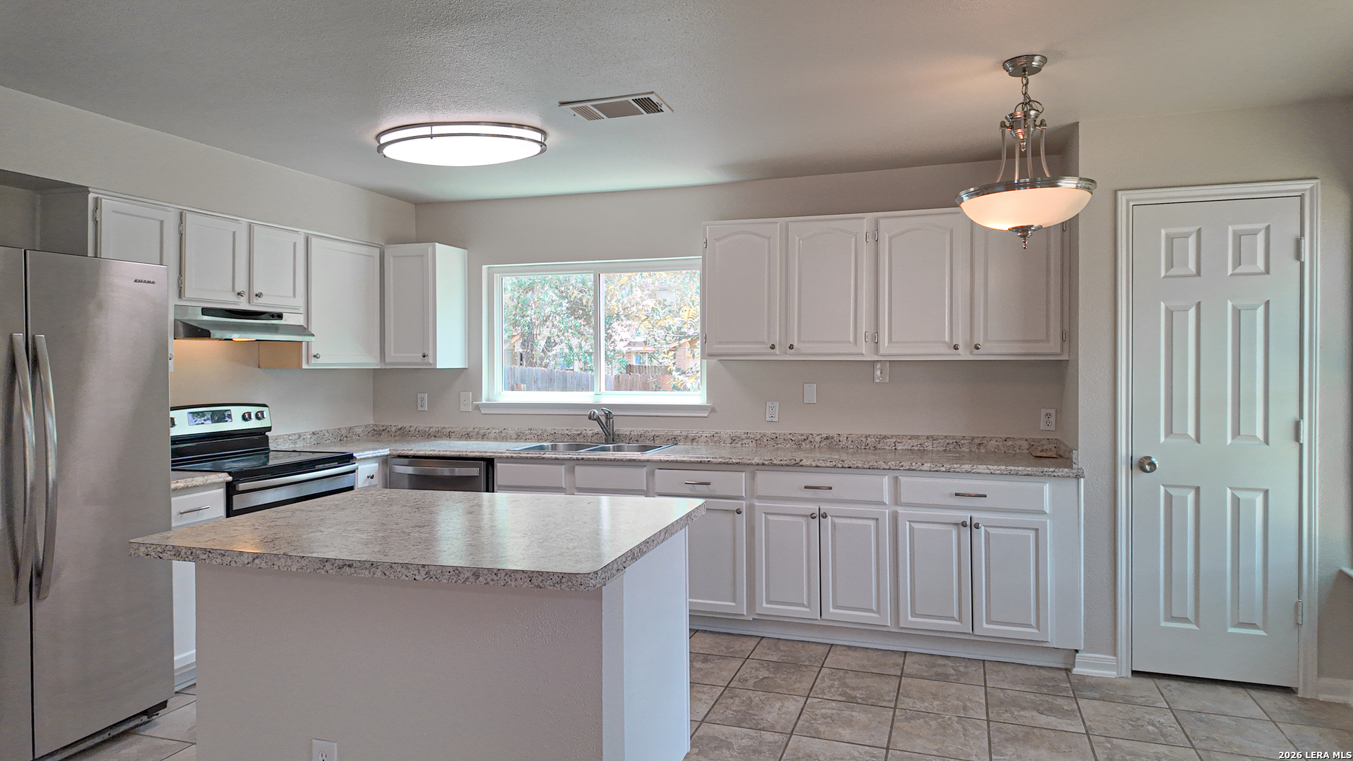 7103 Warrior Trail San Antonio TX 78244